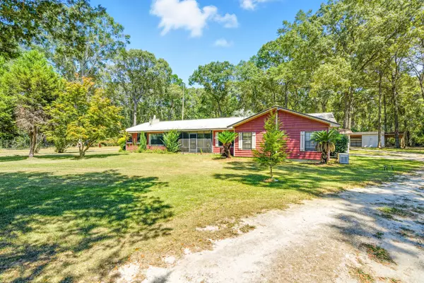 6455 Co Highway 0605, Defuniak Springs, FL 32433