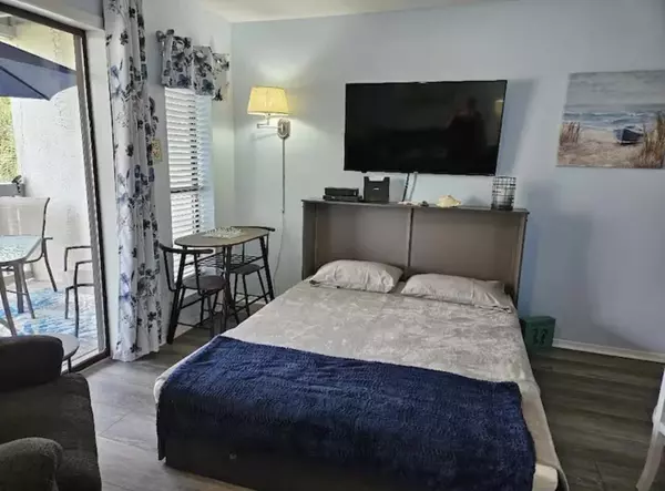 Panama City Beach, FL 32413,17614 Front Beach Road  #12 E