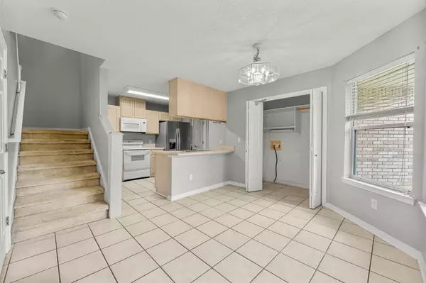 Fort Walton Beach, FL 32547,1329 White Blossom Lane