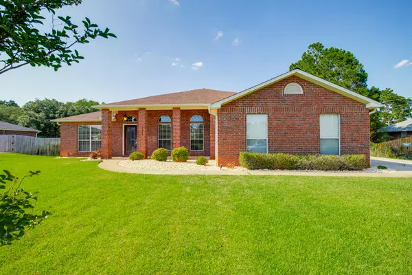 7292 Broadmoor Street, Navarre, FL 32566