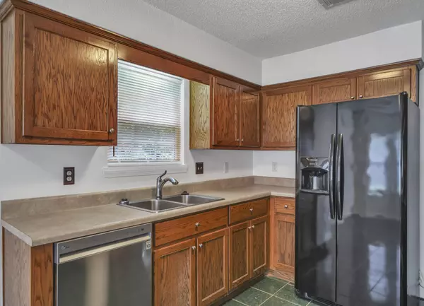 Crestview, FL 32536,219 Southview Drive