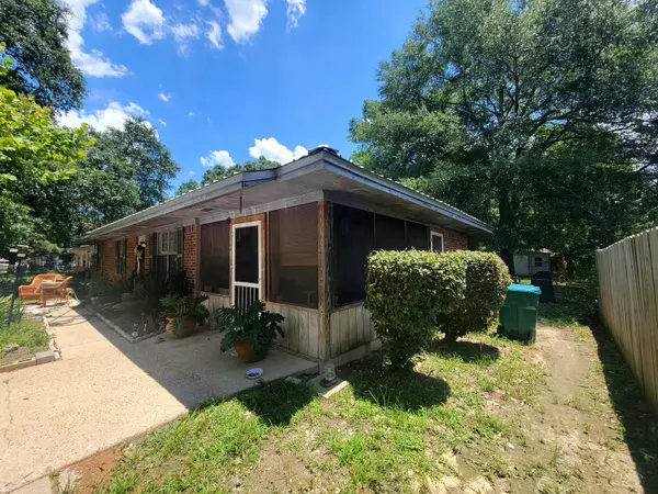 Defuniak Springs, FL 32433,114 Aero Drive