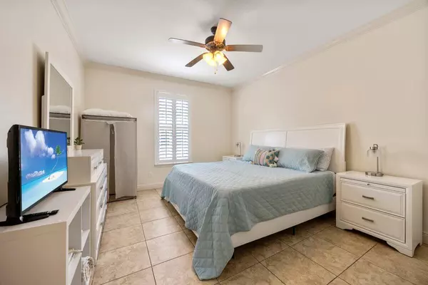 Navarre, FL 32566,1762 Sound Haven Court