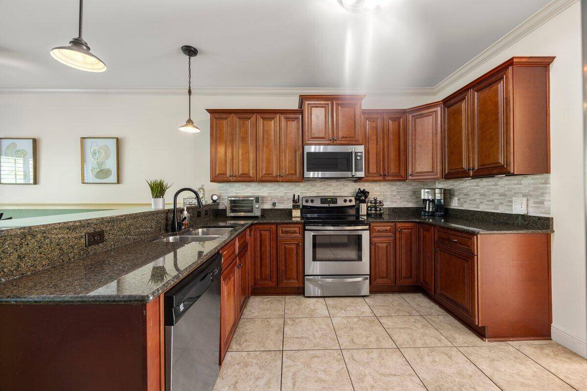 1762 Sound Haven Court, Navarre, FL 32566