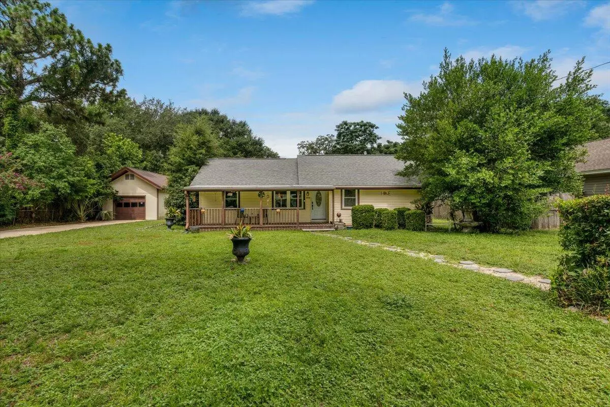 Niceville, FL 32578,1554 Pine Street