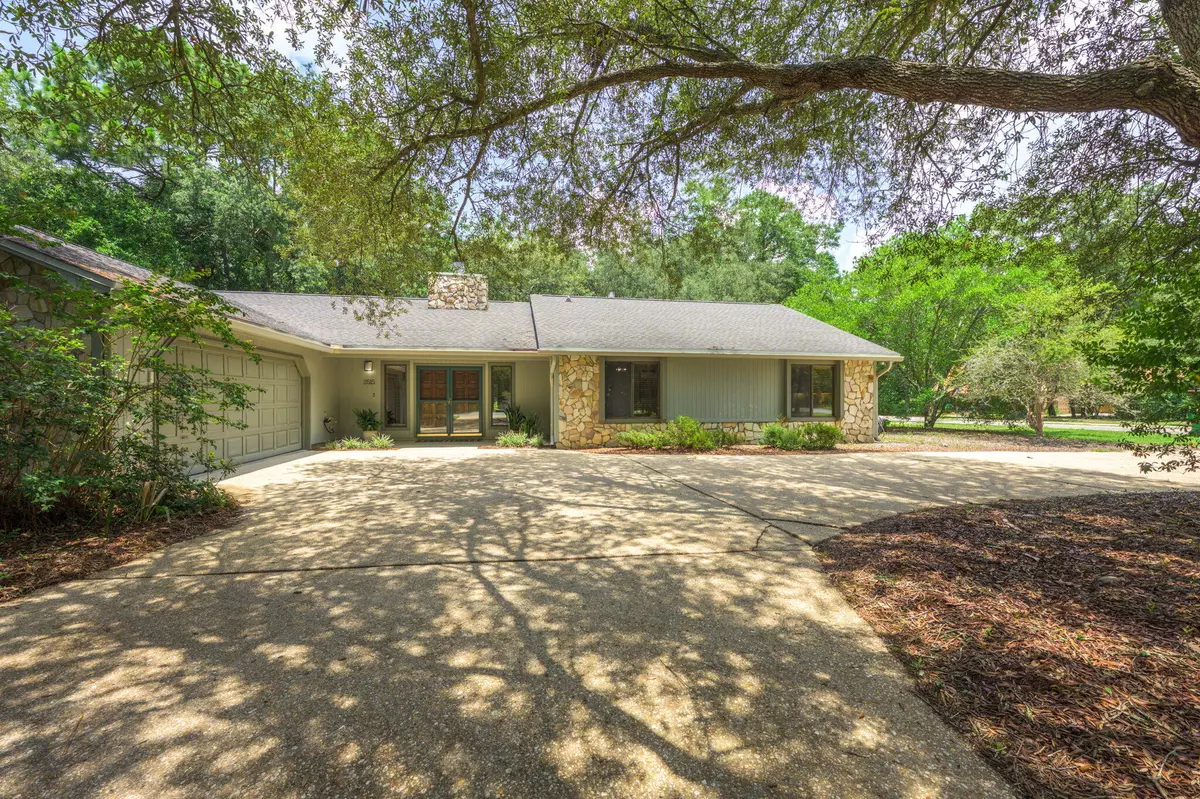 Niceville, FL 32578,2515 Edgewater Drive