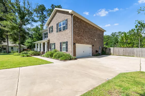 Crestview, FL 32539,6082 Carina Road