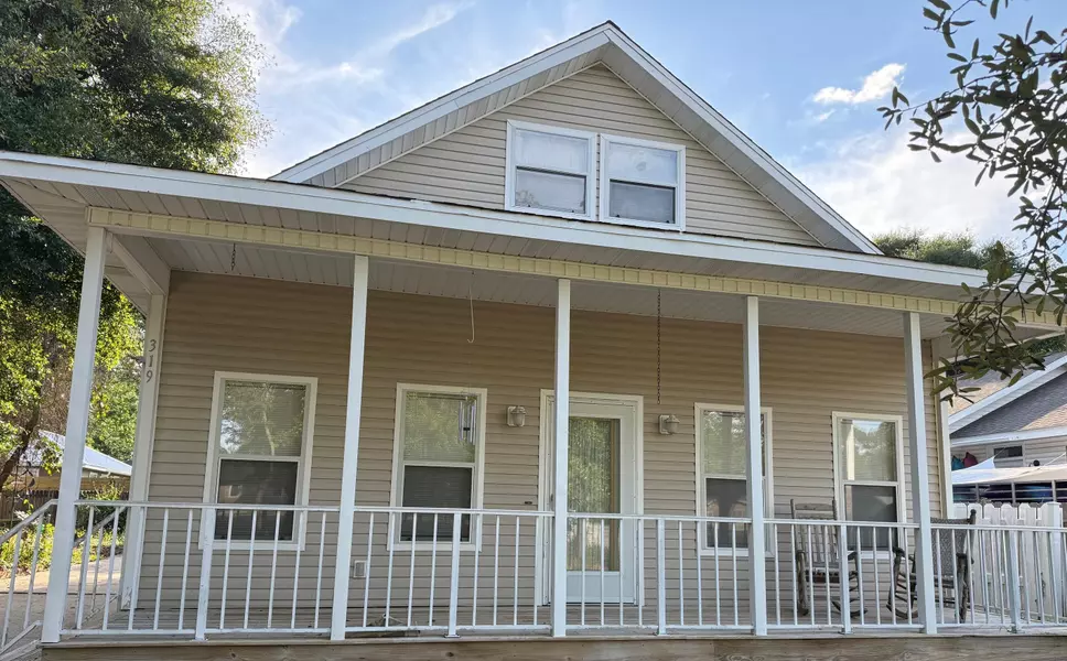 319 Main Street, Destin, FL 32541