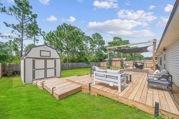 Navarre, FL 32566,8252 Cosica Boulevard