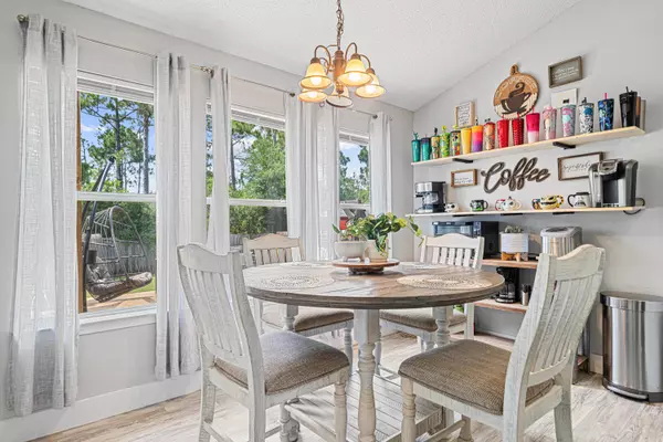 Navarre, FL 32566,8252 Cosica Boulevard