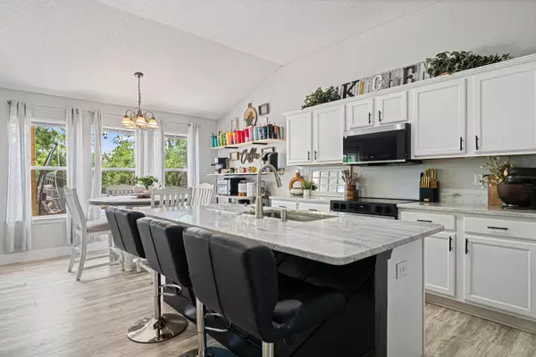 Navarre, FL 32566,8252 Cosica Boulevard