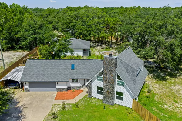 Navarre, FL 32566,2533 Water Oak Street