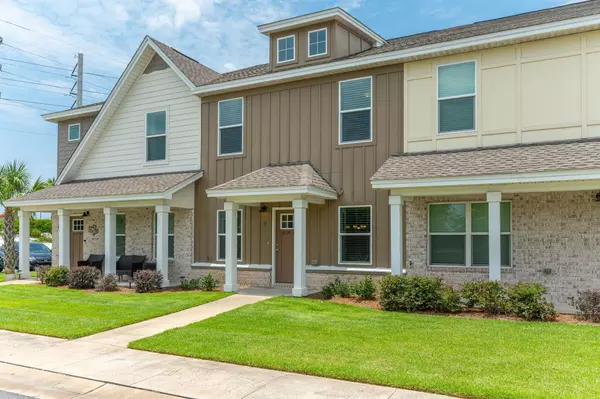 Destin, FL 32541,400 Mattie M Kelly Boulevard #7