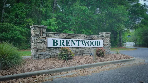 Pace, FL 32571,4906 Laurel Oak Drive