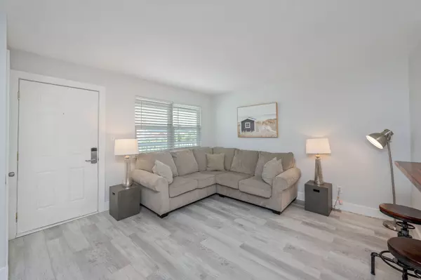 Fort Walton Beach, FL 32548,312 Bream Avenue #211