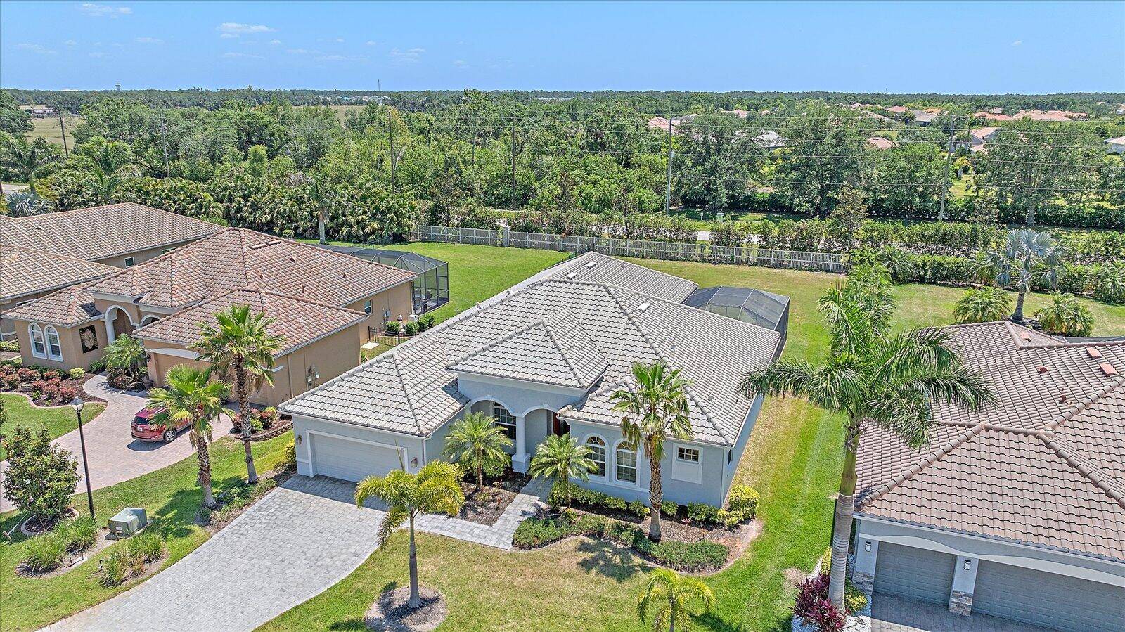 Other, FL,917 NE 145th St. Cir NE Circle