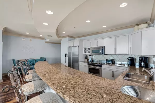 Destin, FL 32541,10 Harbor Boulevard  #E1106