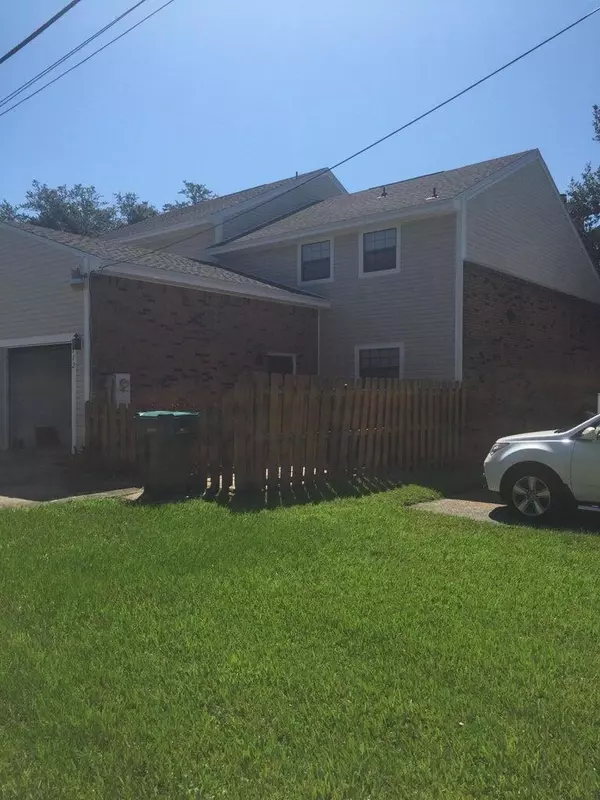 112 5Th Avenue, Shalimar, FL 32579