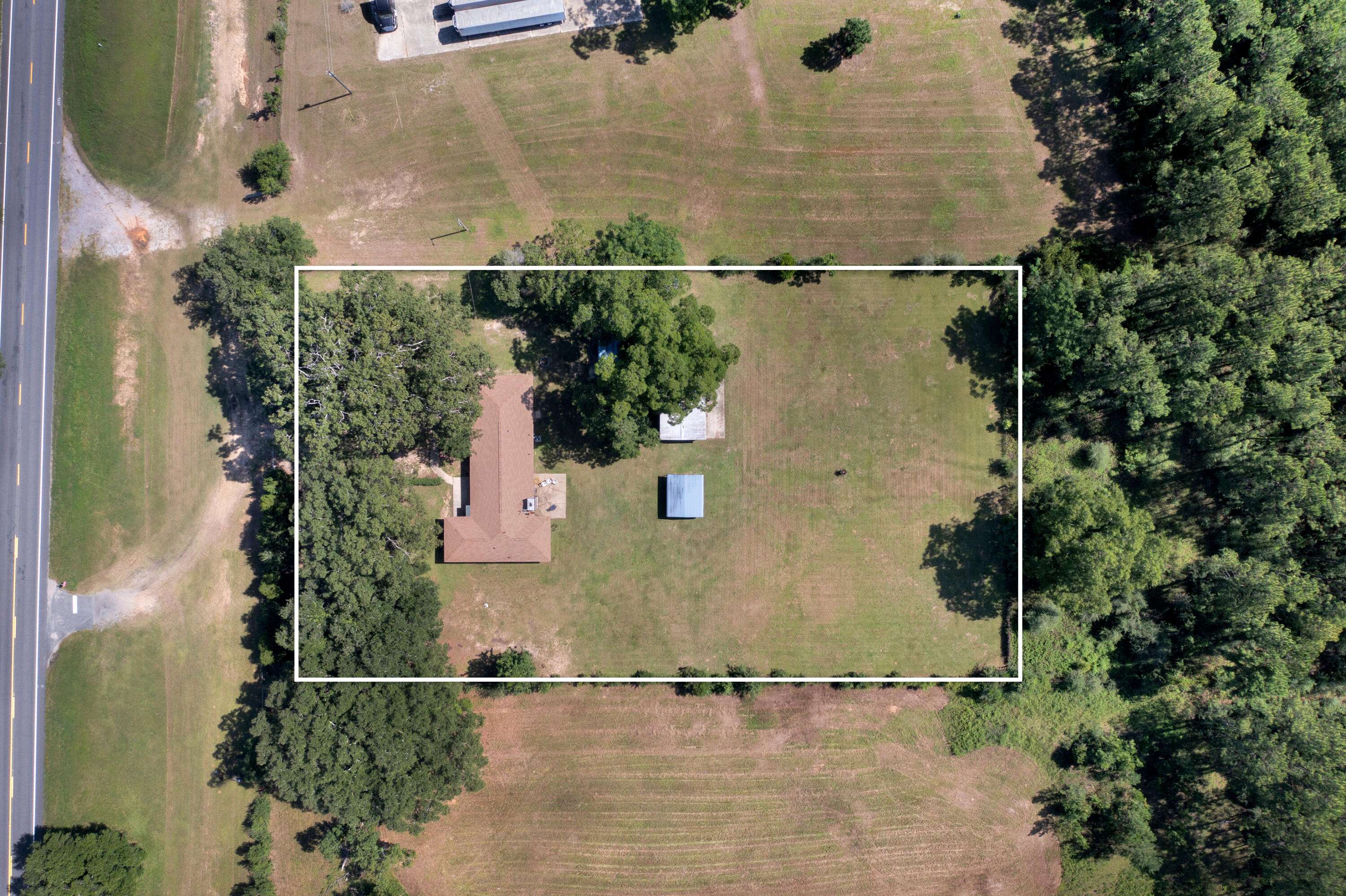 7344 N Hwy 85, Laurel Hill, FL 32567