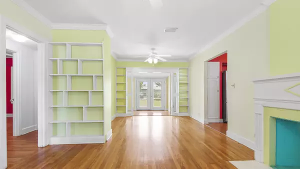 Panama City, FL 32401,335 N Macarthur Avenue