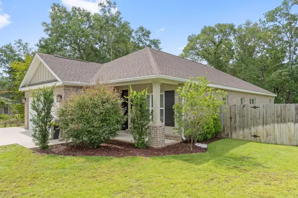 Valparaiso, FL 32580,289 Okaloosa Avenue