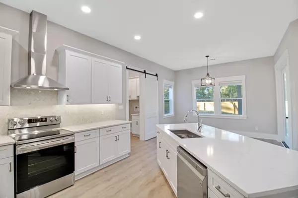 Freeport, FL 32439,258 W Bayou Forest Drive