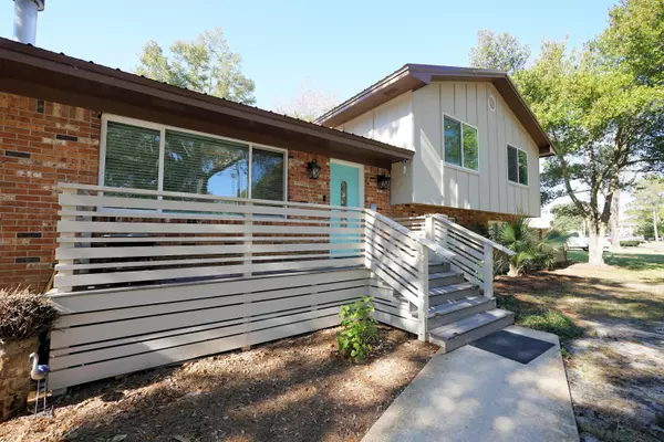 Fort Walton Beach, FL 32547,951 Pocahontas Drive