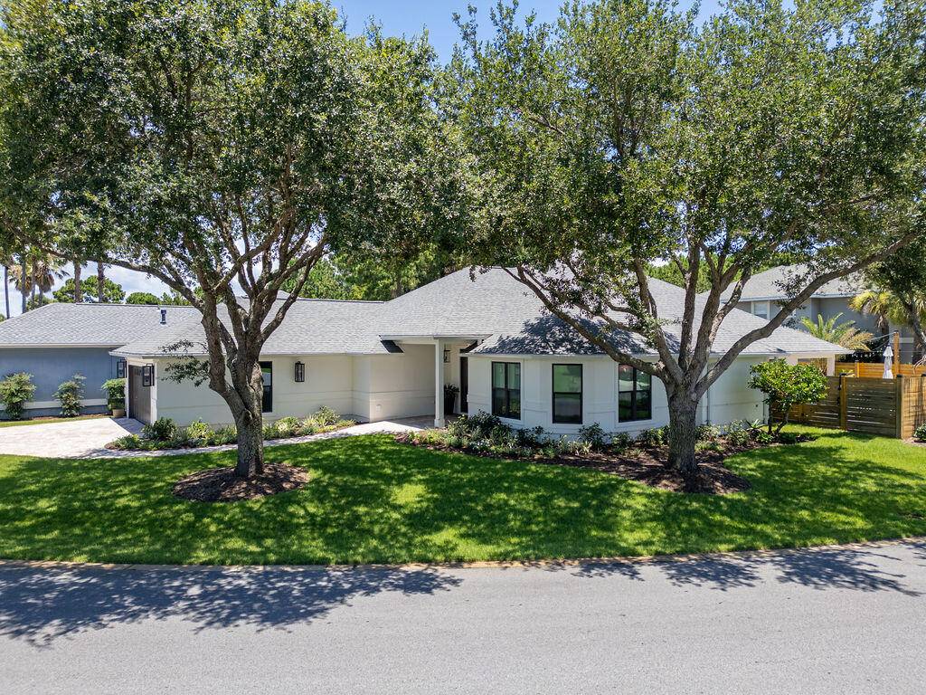 Destin, FL 32541,225 Wekiva Cove