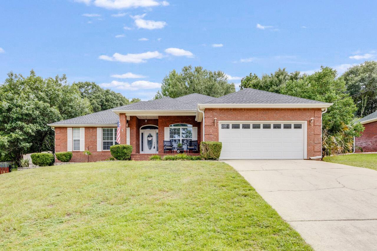 215 Seneca Trail, Crestview, FL 32536