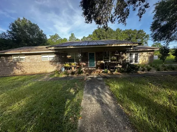 Crestview, FL 32539,3174 Earl Kennedy Road