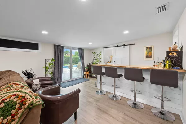 Fort Walton Beach, FL 32548,52 NW Cape Drive