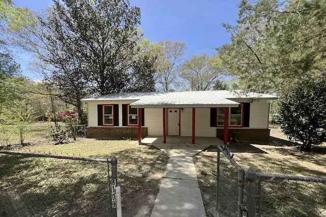 Laurel Hill, FL 32567,8106 County Line Road