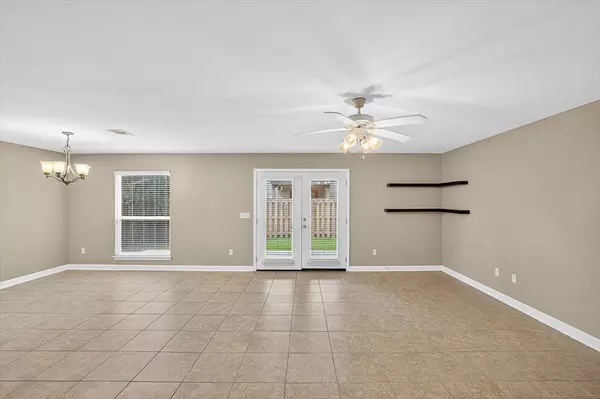 Shalimar, FL 32579,2909 Five Oaks Lane