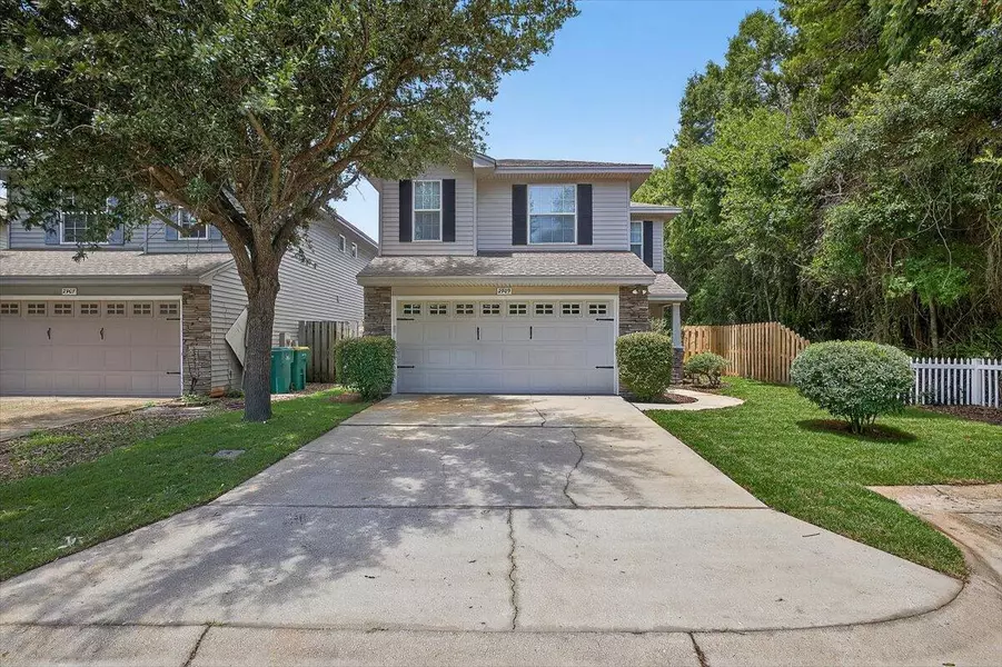 2909 Five Oaks Lane, Shalimar, FL 32579