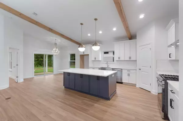 Pensacola, FL 32504,6521 Schwab Drive