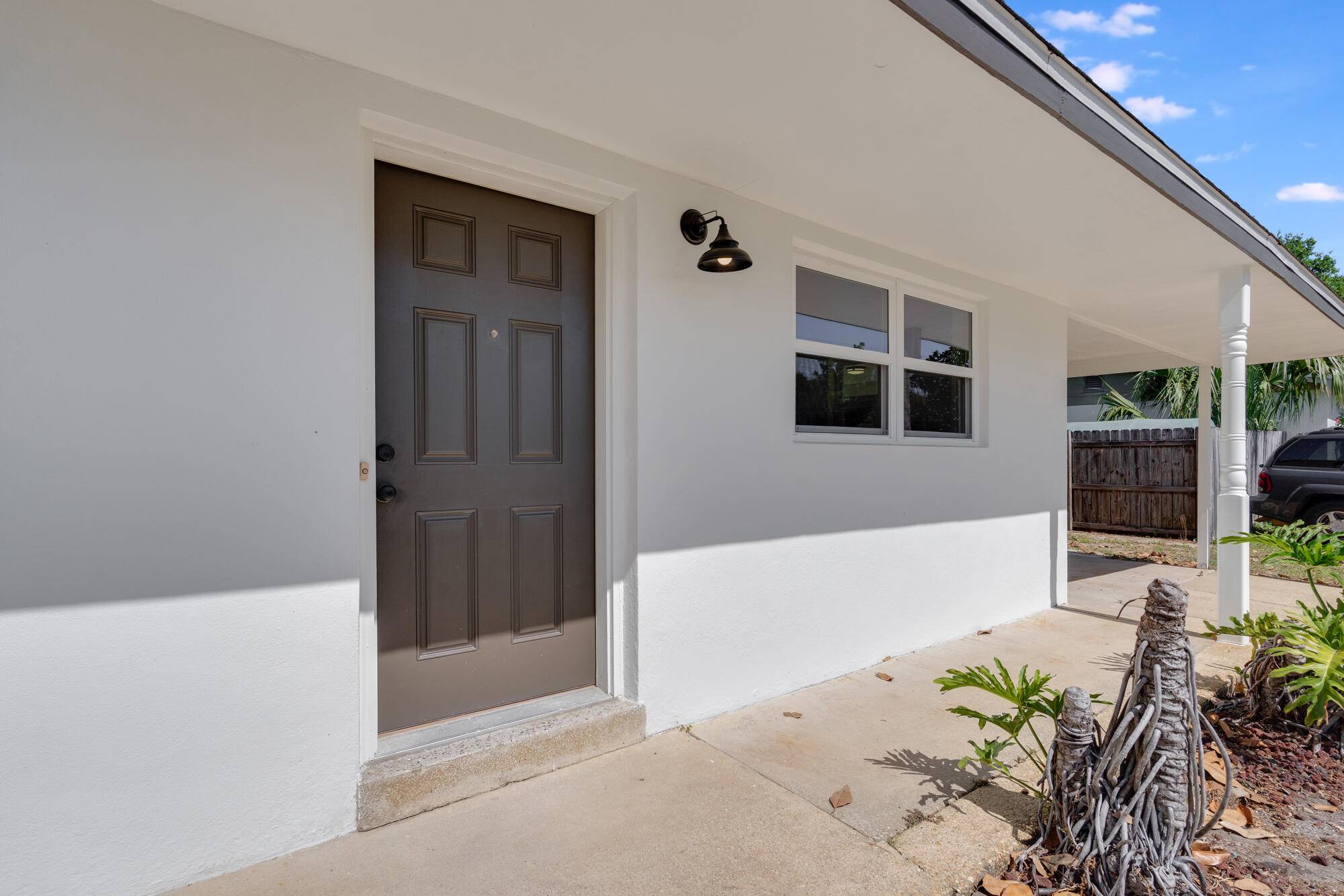 Mary Esther, FL 32569,451 Stonehenge Dr Drive