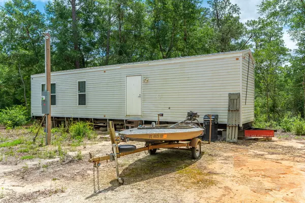 Holt, FL 32564,330 Dove Run Road