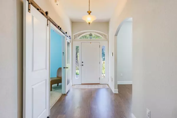 Crestview, FL 32536,654 Red Fern Road