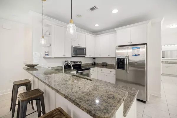 Destin, FL 32541,4553 E Grand Key Loop