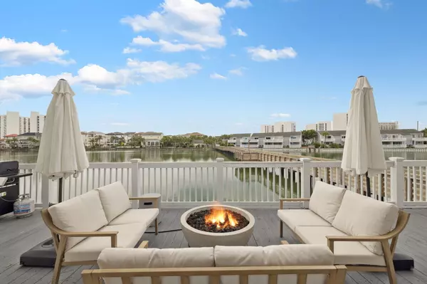 Destin, FL 32541,3878 Sand Dune Court