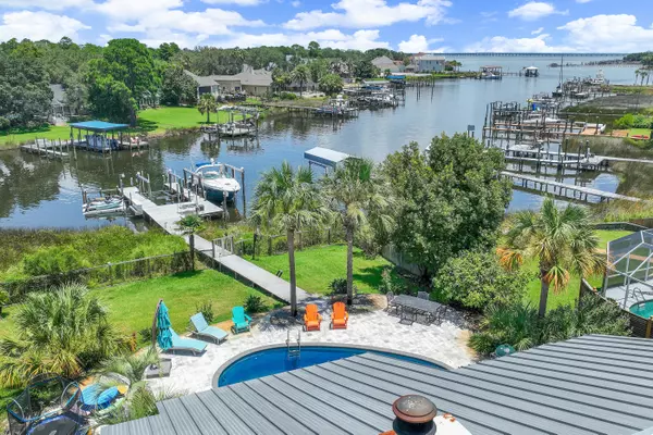 Destin, FL 32541,142 Indian Bayou Drive