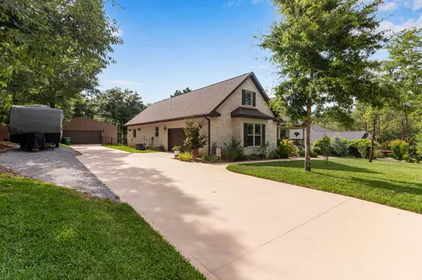 Crestview, FL 32539,6316 Possum Ridge Road