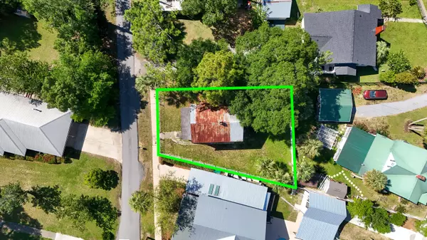 Defuniak Springs, FL 32435,160 Le Conte Street