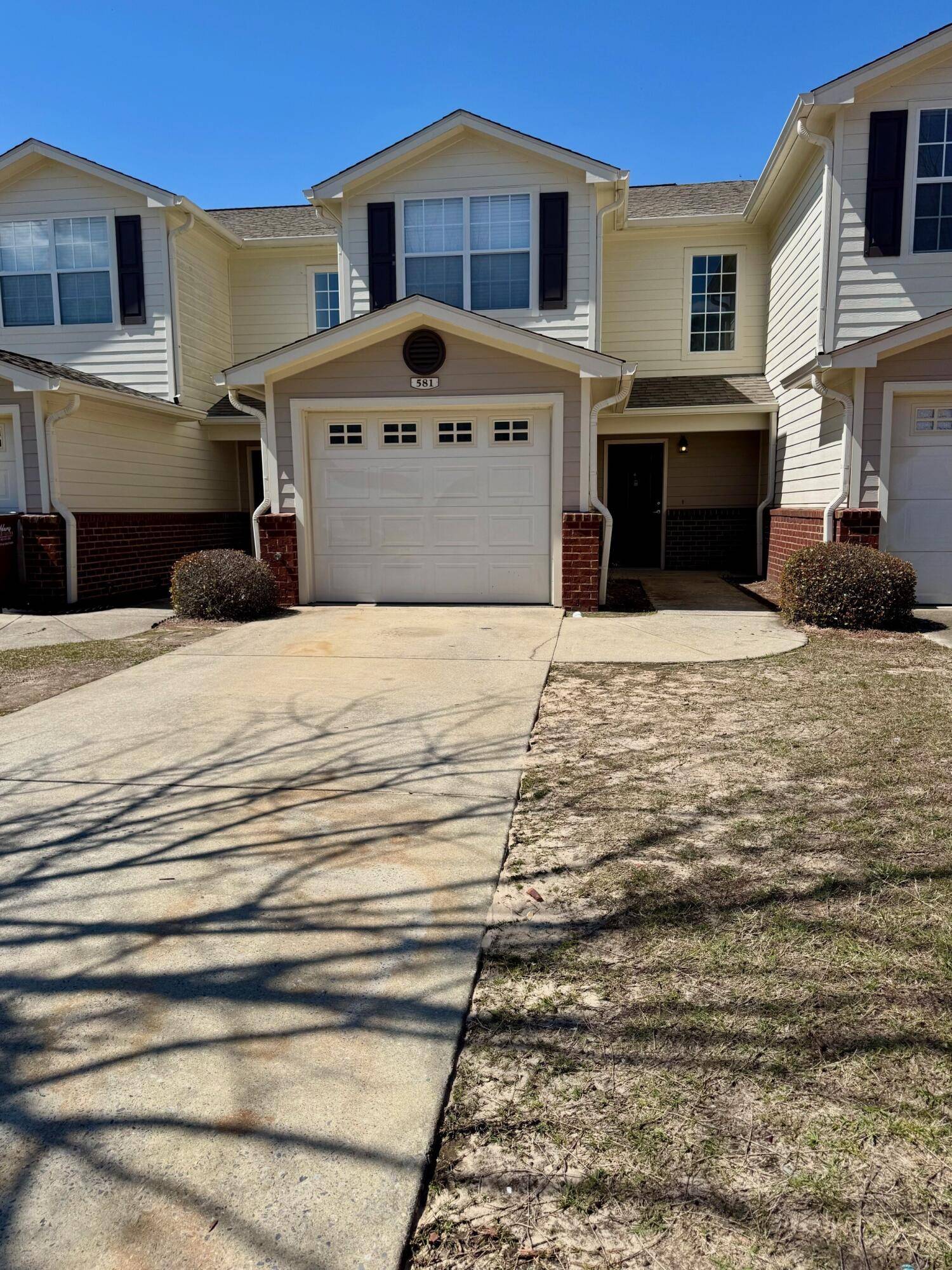Crestview, FL 32536,581 Wingspan Way