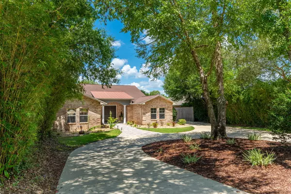 Shalimar, FL 32579,14 Blenheim Road