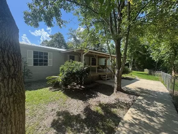 Bonifay, FL 32425,607 E Nebraska Avenue