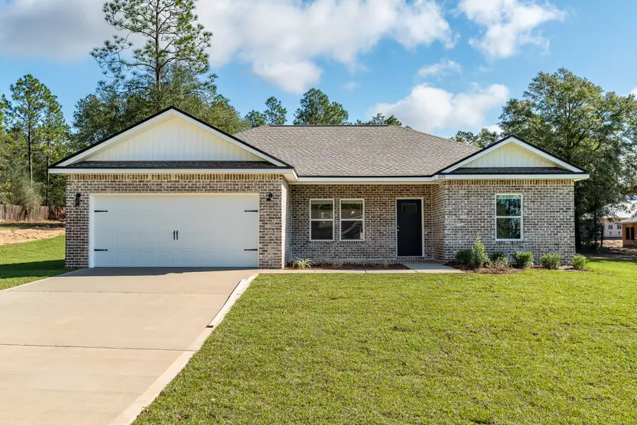6009 Oak Hollow Way, Crestview, FL 32539
