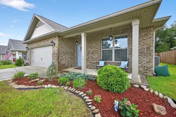 5577 Caden Court, Pace, FL 32571
