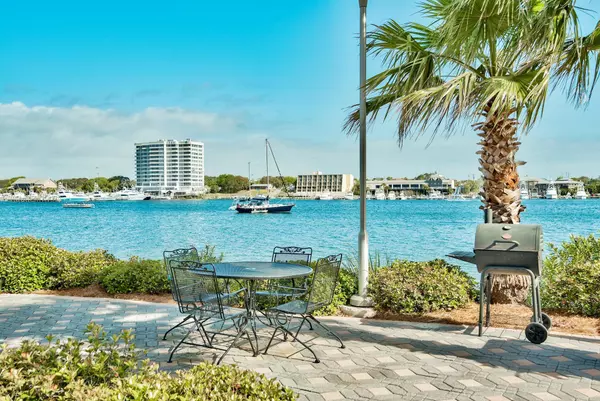 Destin, FL 32541,211 Durango Road  #414