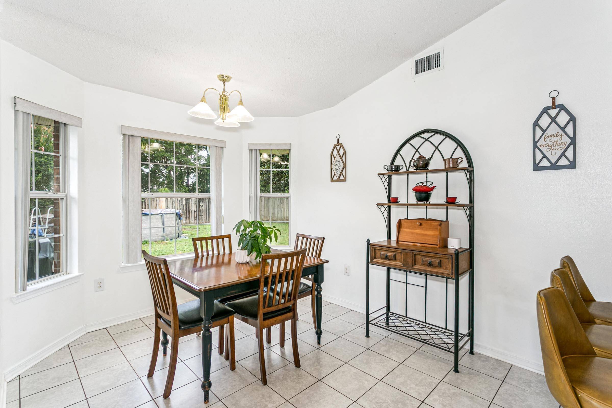 Crestview, FL 32536,2246 Titanium Drive